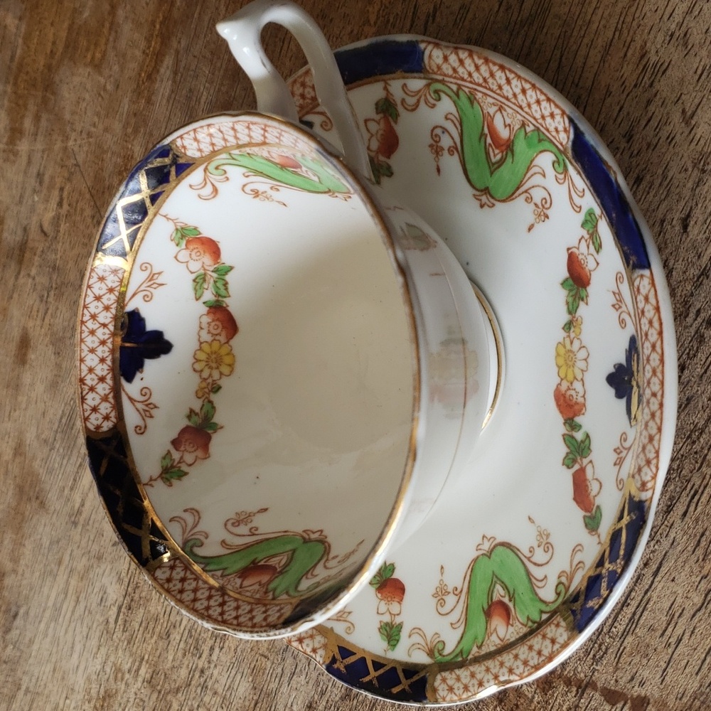 Collingwoods Tea cup and saucer set